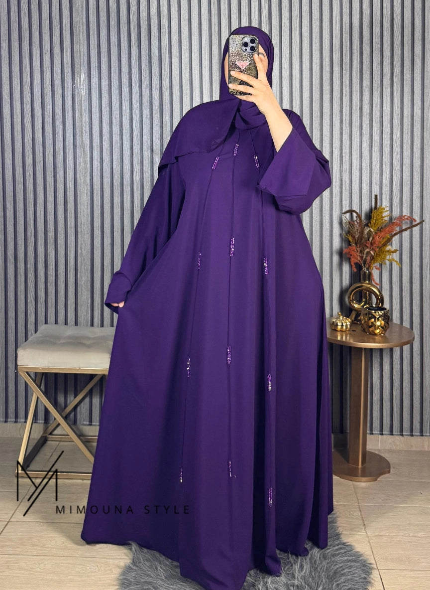 جوهرة رمضان: عباية ملكية بقطعتين (عباية + شال متناسق)