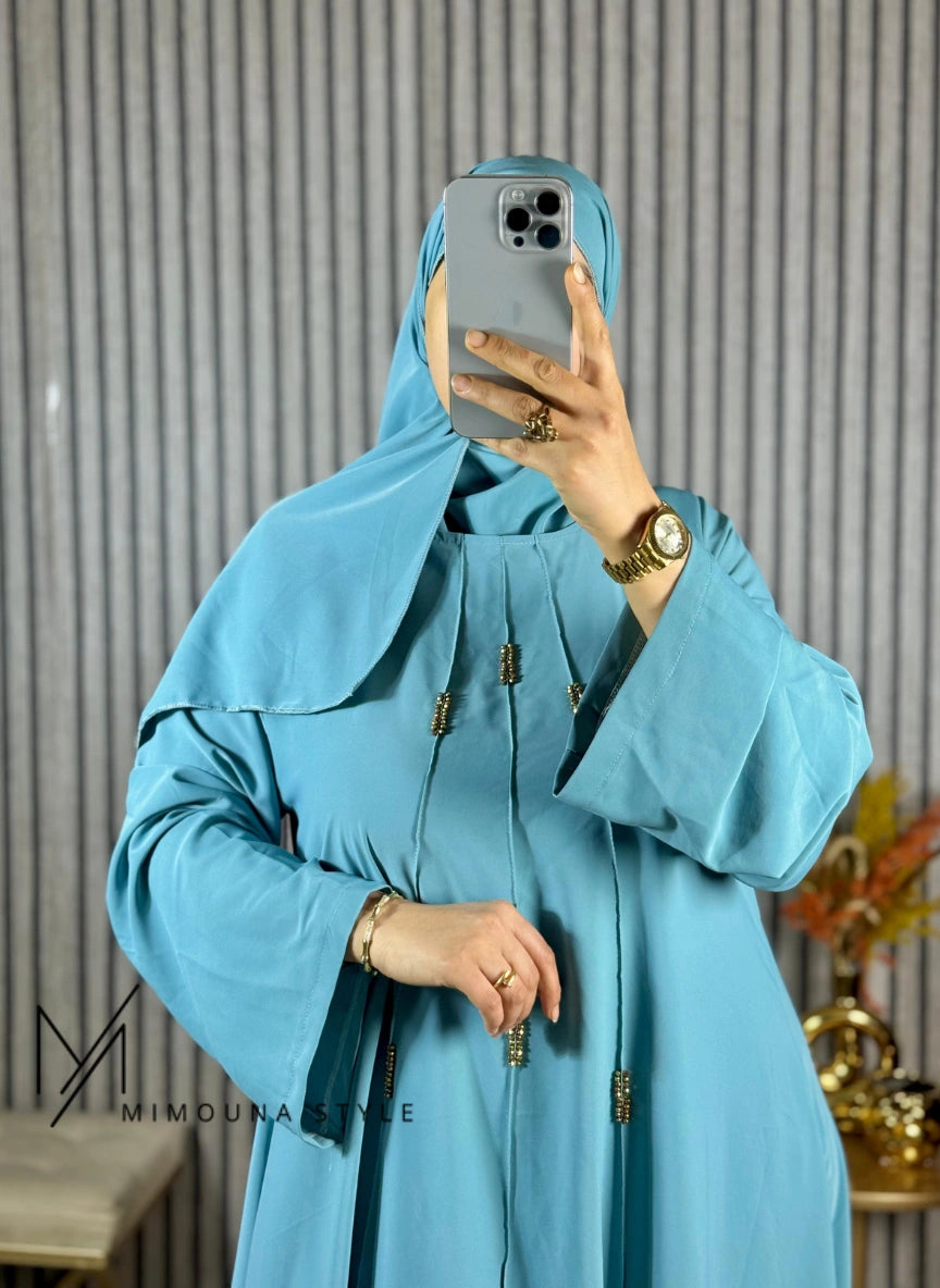 جوهرة رمضان: عباية ملكية بقطعتين (عباية + شال متناسق)