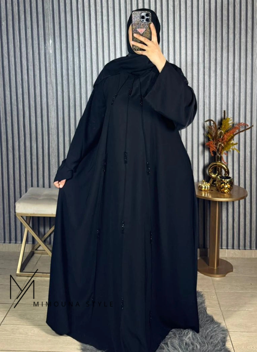 جوهرة رمضان: عباية ملكية بقطعتين (عباية + شال متناسق)