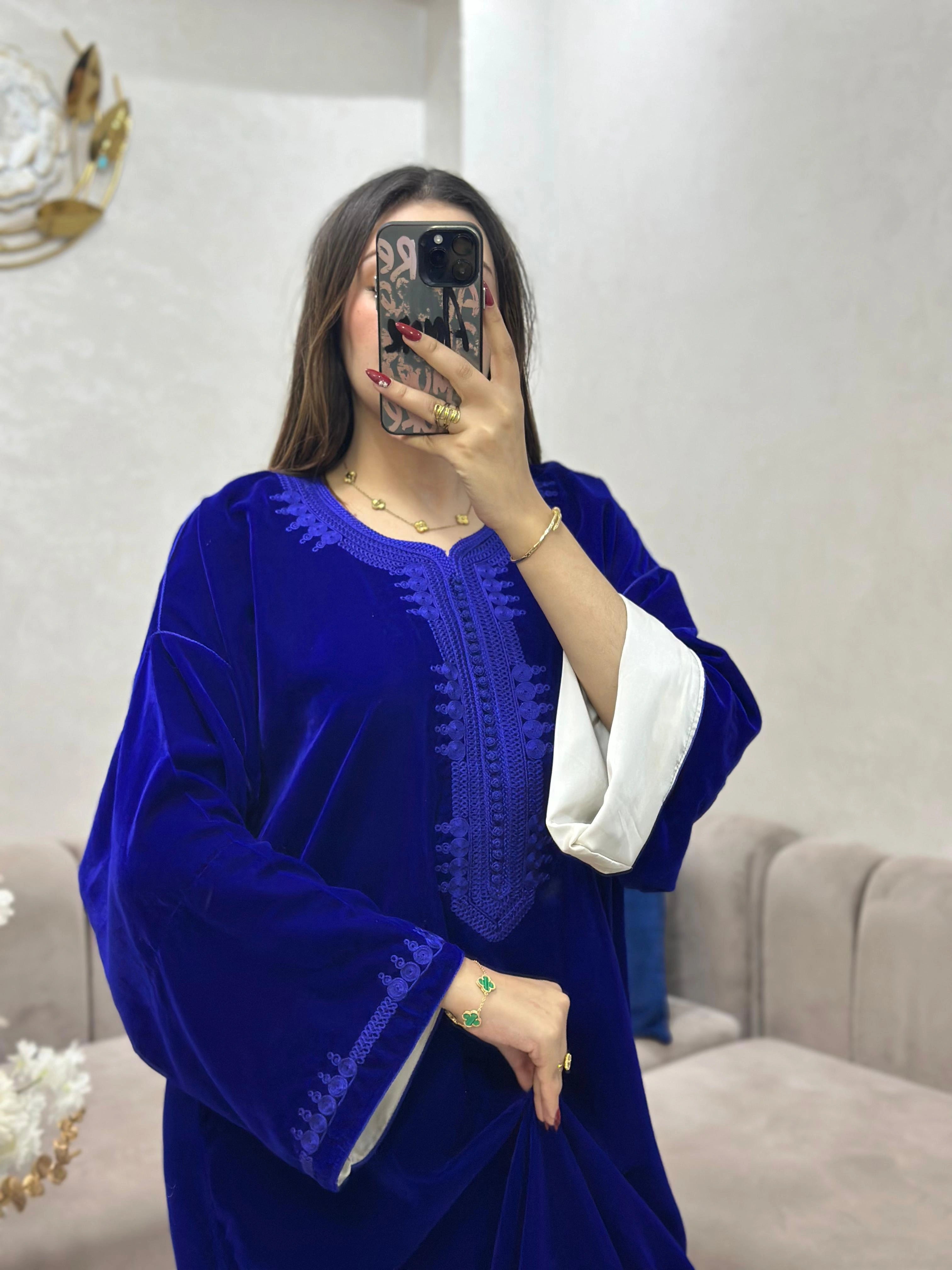 (CF3) قفطان موبرة  أناقة ملكية