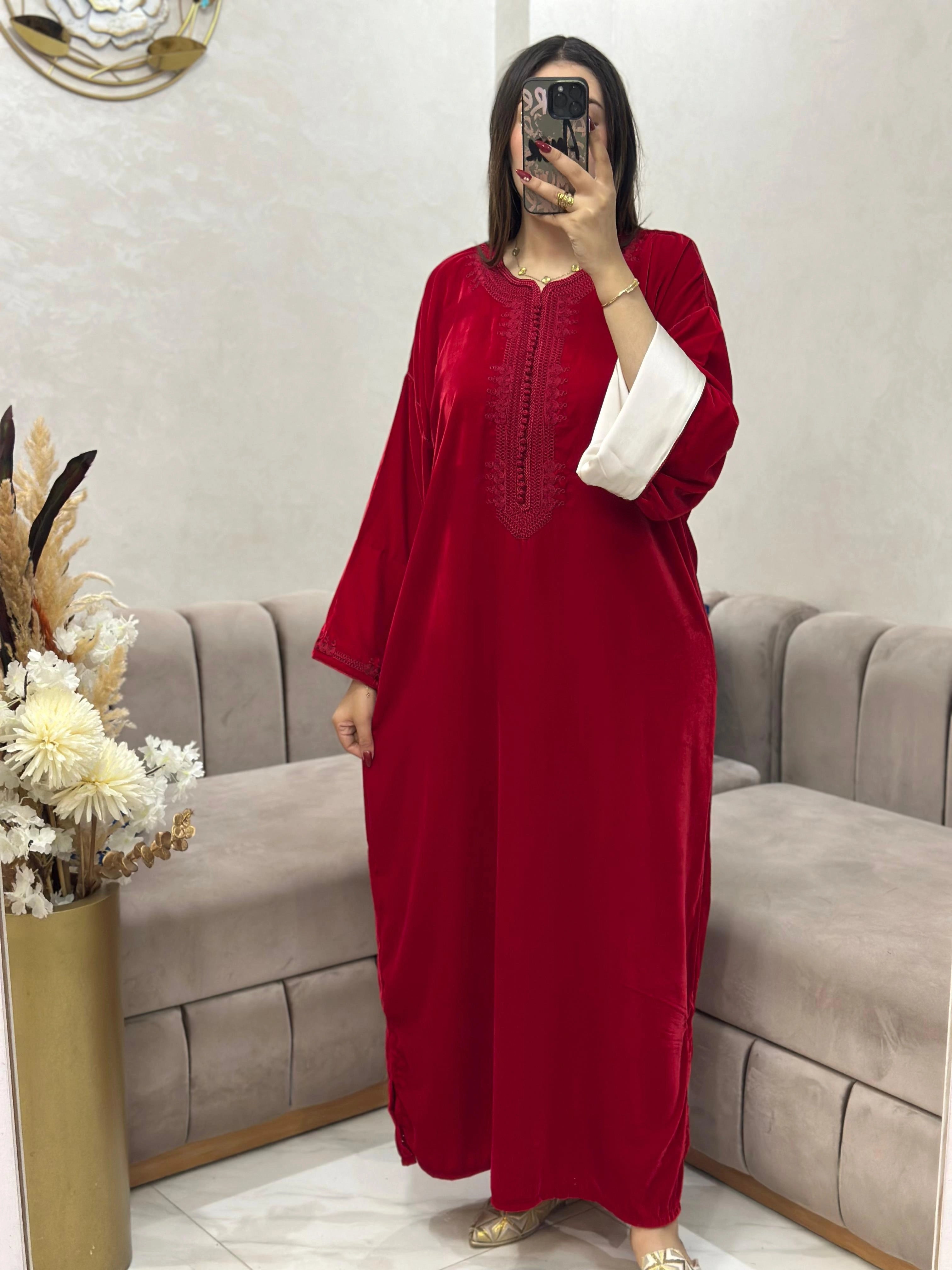 (CF3) قفطان موبرة  أناقة ملكية