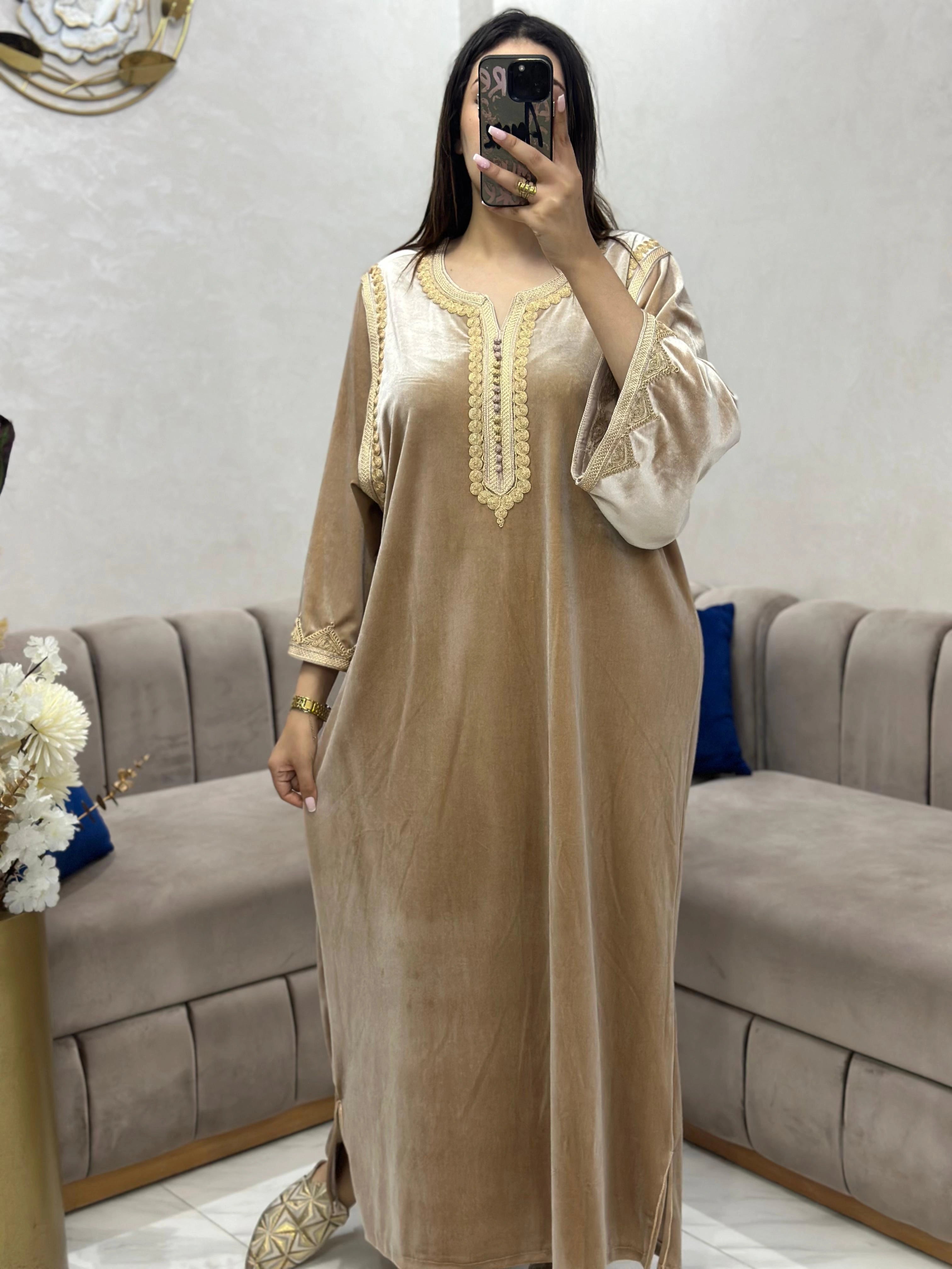 (CF2) قفطان موبرة  أناقة ملكية