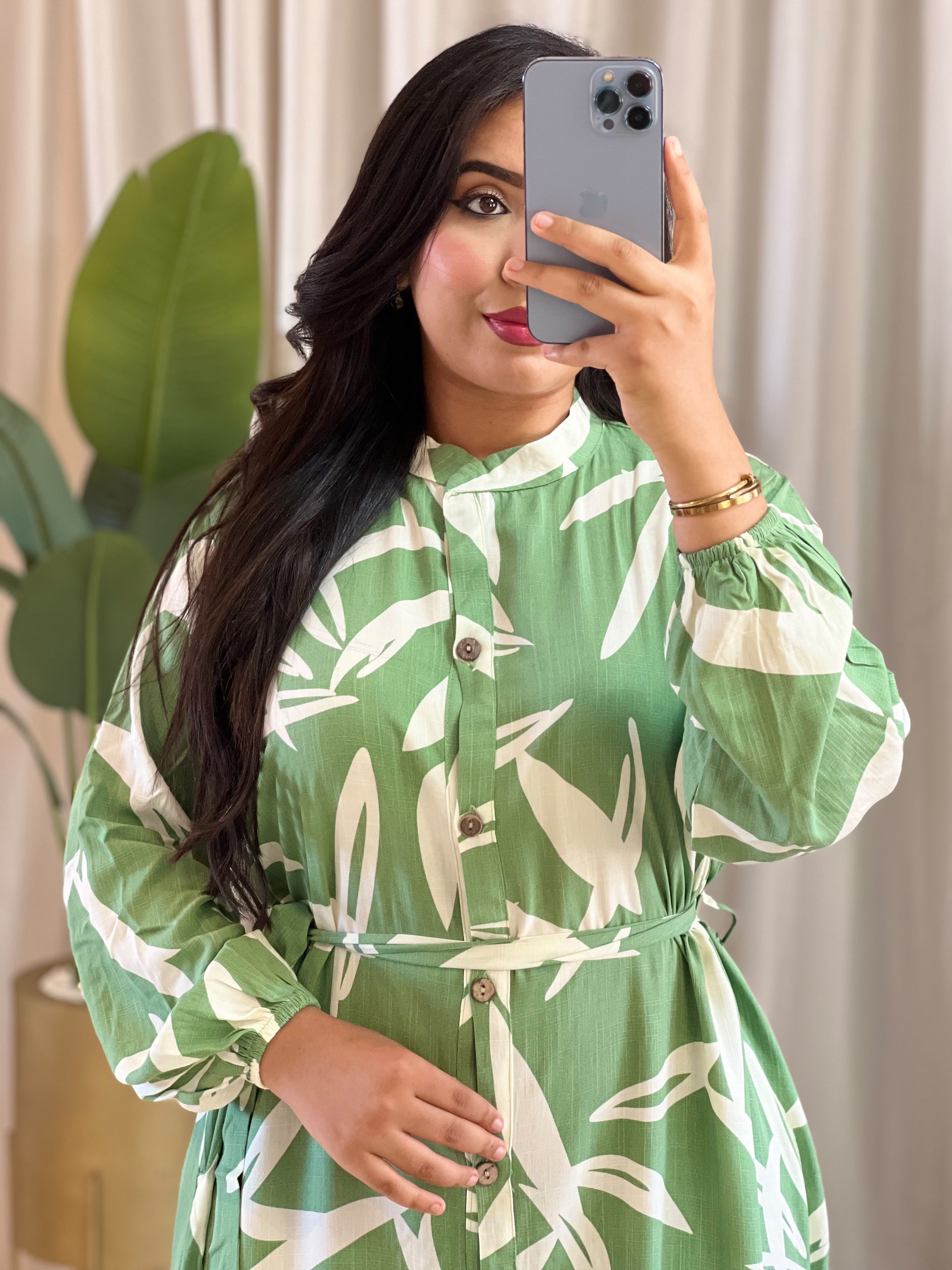 Robe en lin avec Ceinture H2